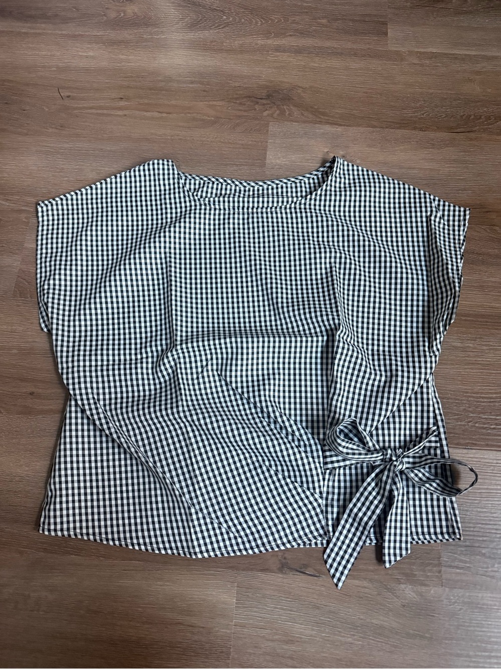 SHEIN Black & White Gingham Side Tie Blouse